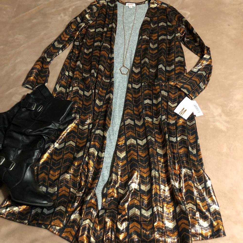 NWT M Elegant Sarah Lularoe